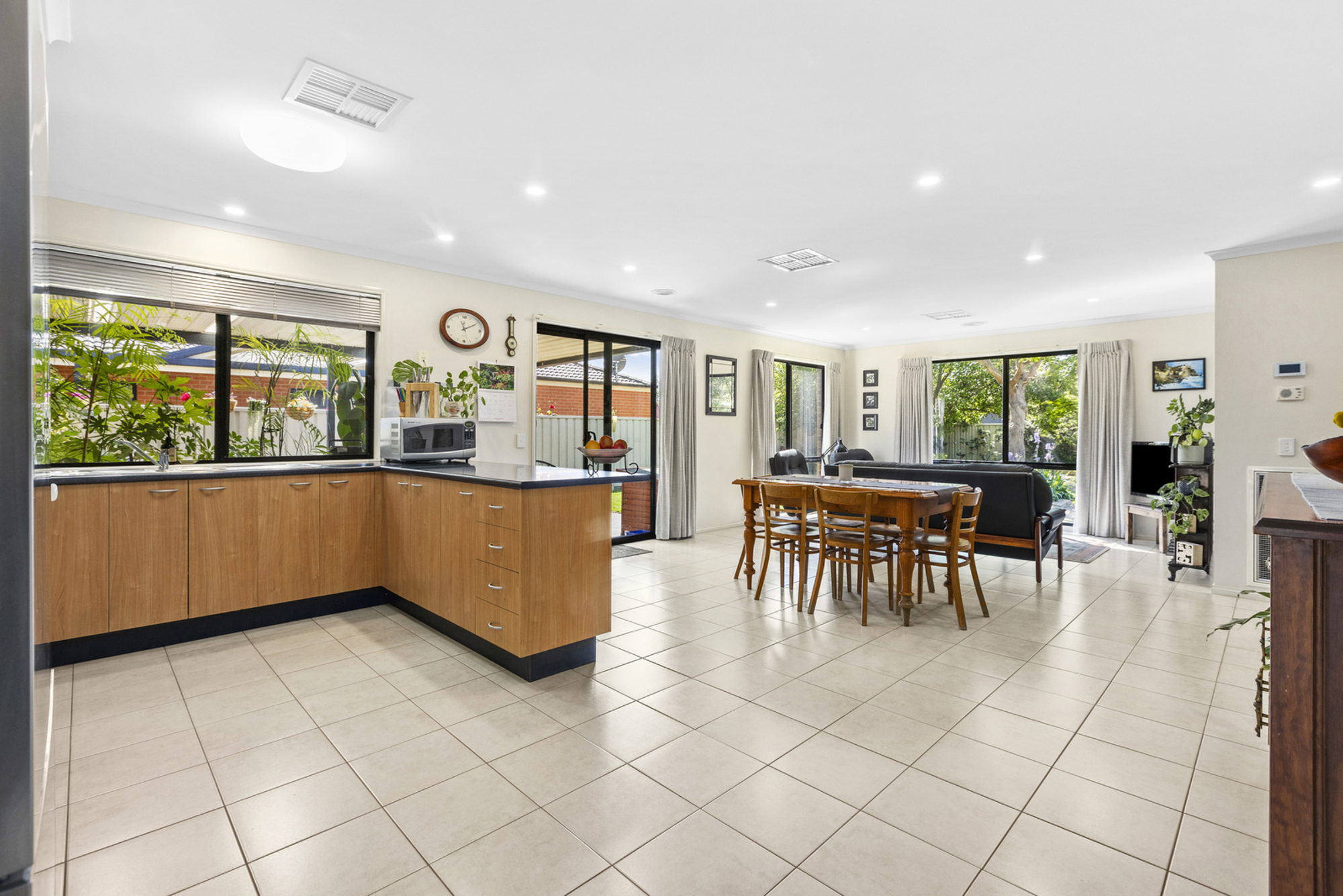 10 BLACK WATTLE AV, EPSOM VIC 3551, 0房, 0浴, House