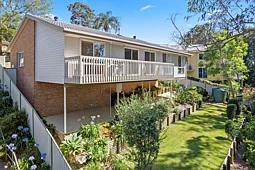 27 Barkala Street, Lisarow