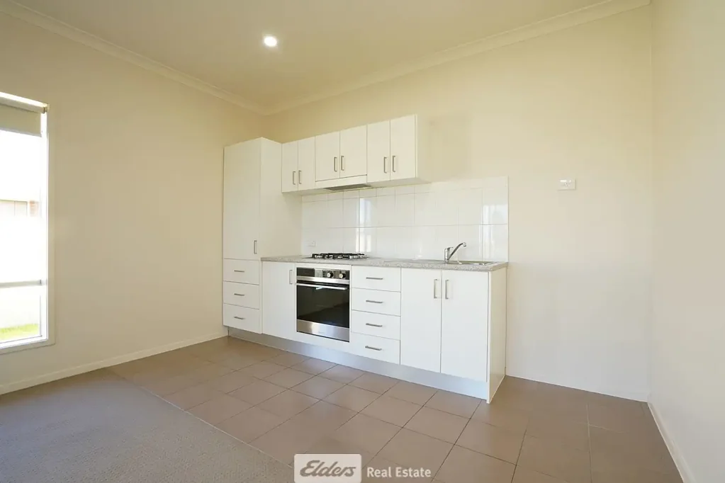 Neat & Tidy 2 Bedroom Unit