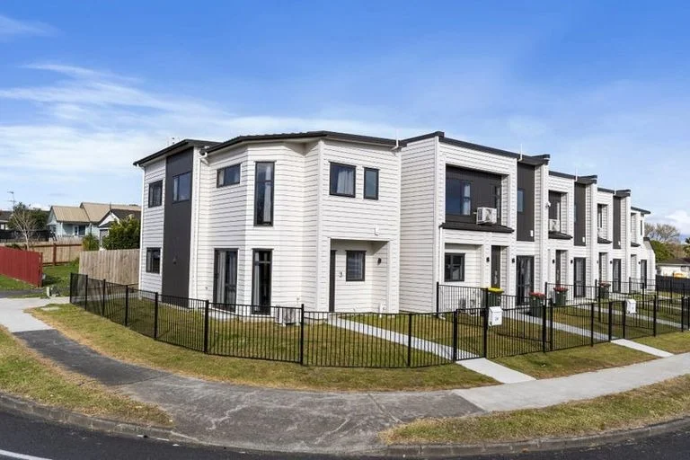 Modern Home In Randwick Park!