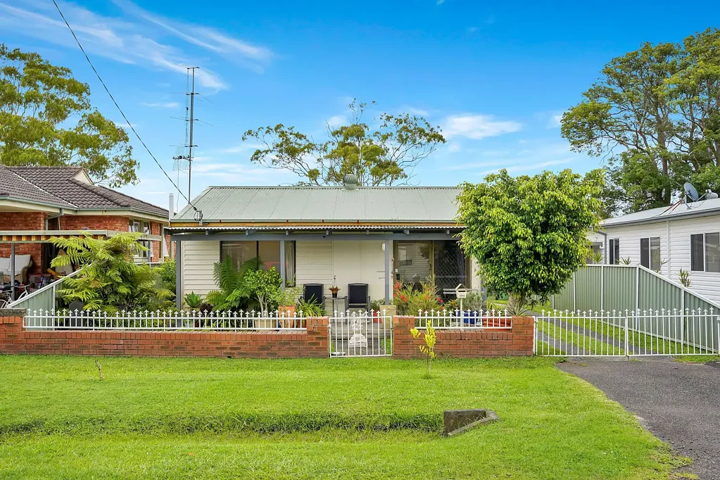 30 Davis Avenue, Davistown, NSW 2251