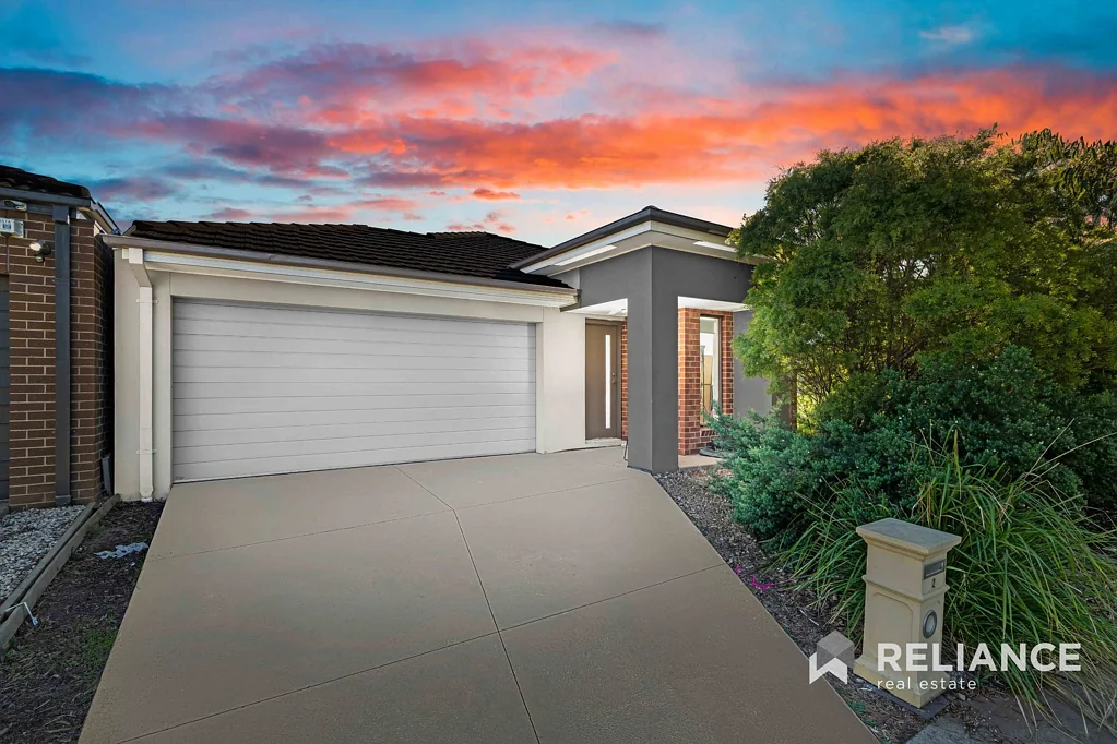 2 Tuncurry Road, Point Cook, VIC 3030