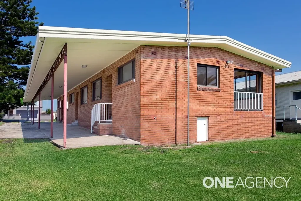 COASTAL COMFORT IN SHELLHARBOUR VILLAGE