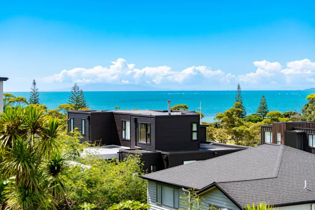 Long Bay 5 Bedroom Brand New & Fantastic Sea views