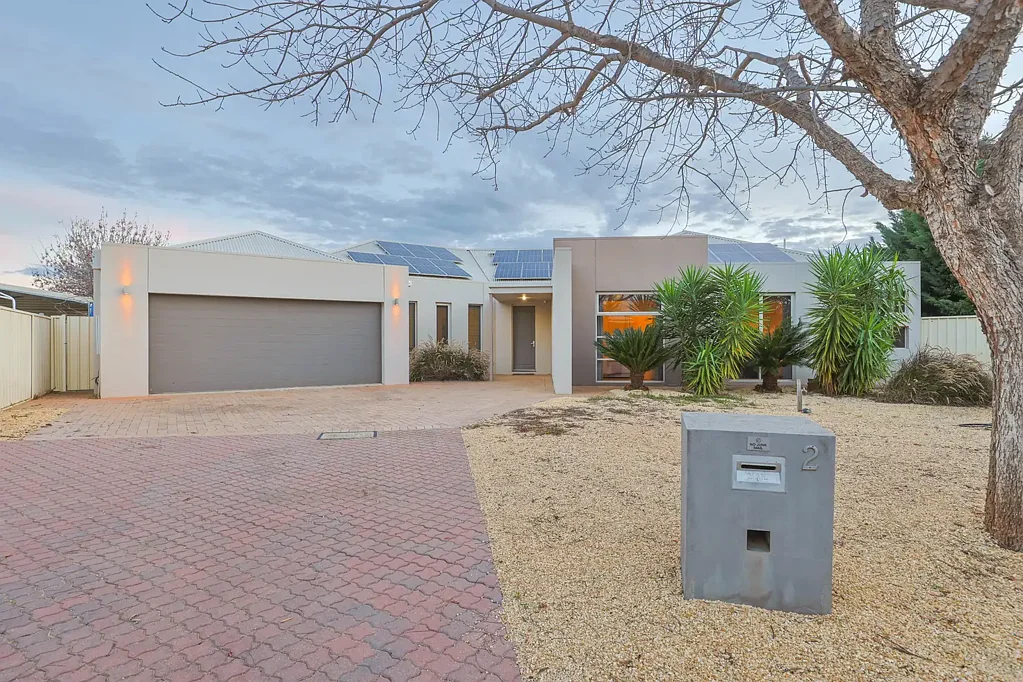 Mildura 5房  Architecturally designed luxury living