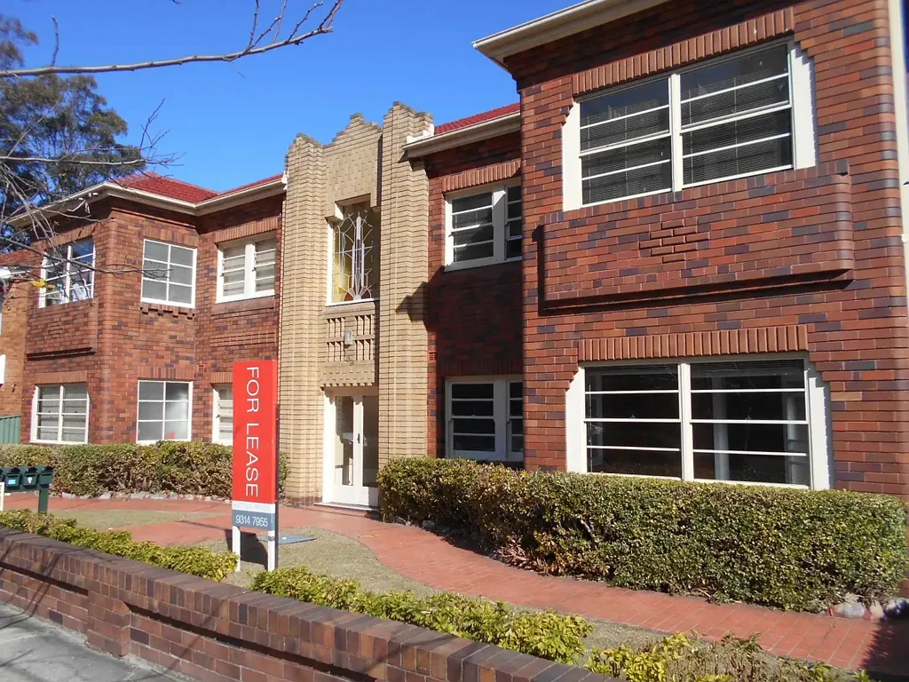 SPACIOUS, SUN SOAKED TWO BEDROOM APARTMENT