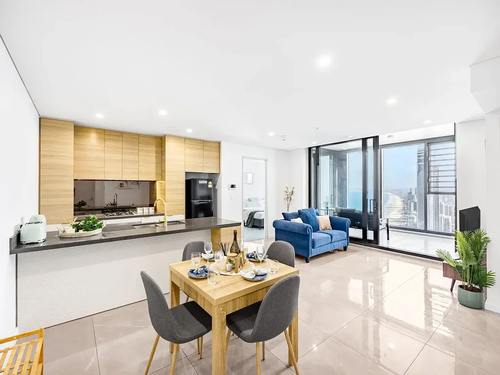 Surfers Paradise 2 Bedroom Ultimate Ocean Front Apartment!