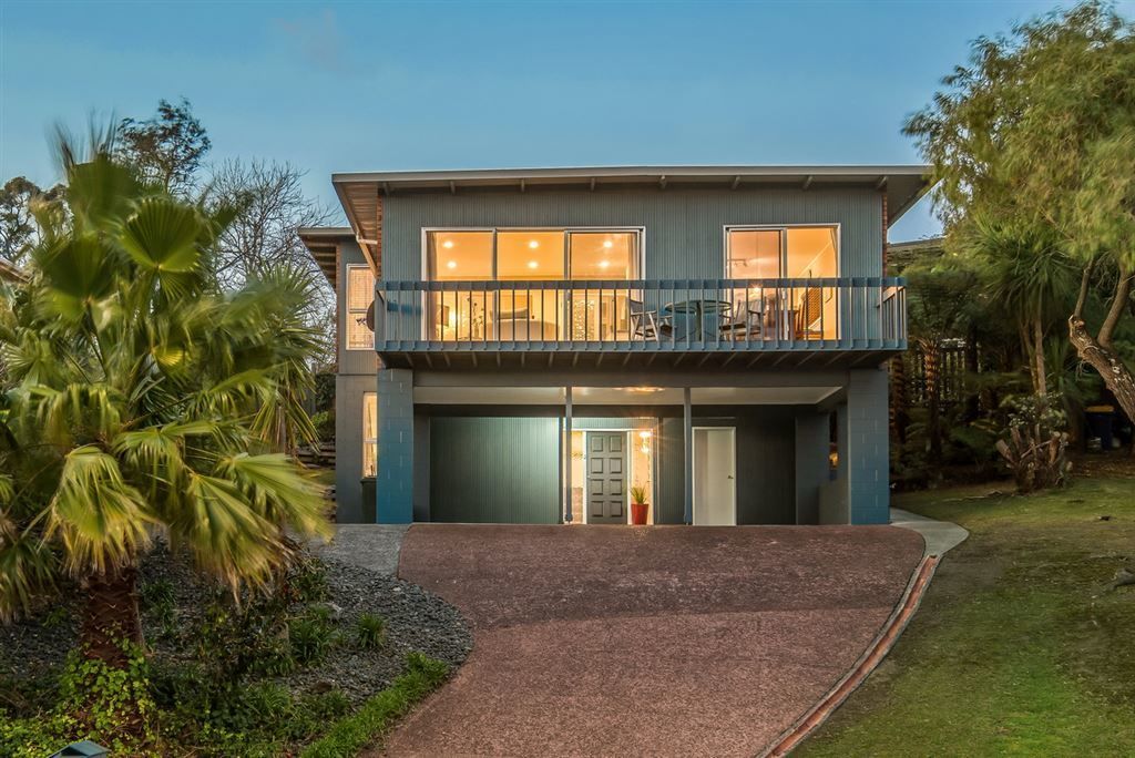 102 Ravenwood Drive, Forrest Hill, Auckland - North Shore, 4 ਕਮਰੇ, 0 ਬਾਥਰੂਮ