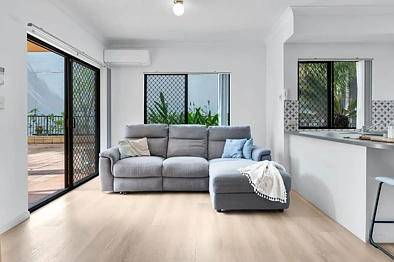 5/143 Frank Street, Labrador, QLD 4215, 1房, 1浴, Apartment