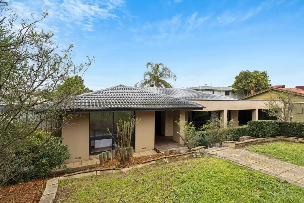 Modbury North 4Habitaciones Neat & Full of Potential!