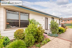 5/11 Eden Street, Bega
