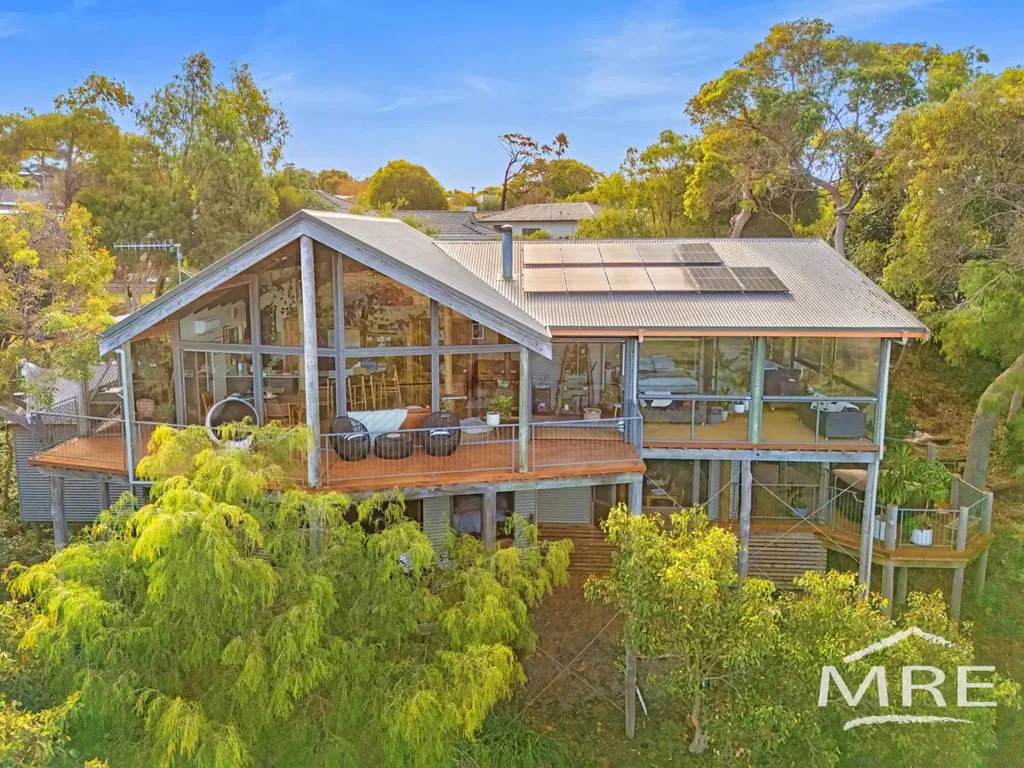 Bayonet Head 5房  VERSATILE RETREAT OFFERING TRANQUILITY AND INCOME POTENTIAL