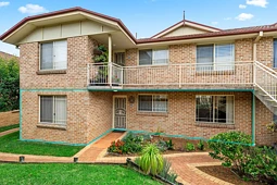 17/3 Stonelea Court, Dural