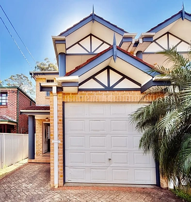 860A Forest Road, Peakhurst, NSW 2210, 3房, 1浴, Apartment