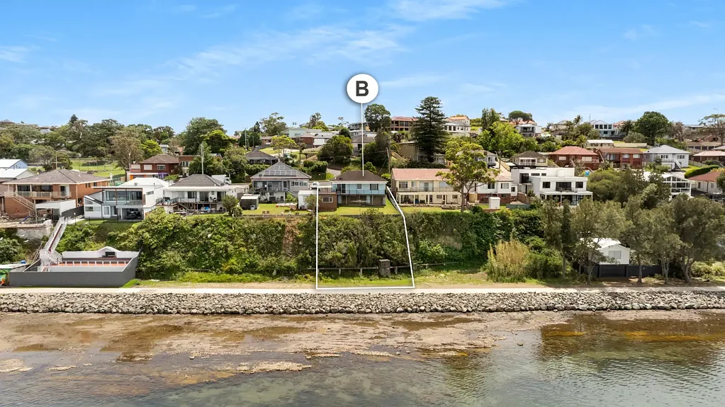 Lake Heights 3房 湖滨位置 180度湖景 悬崖景观 功能厨房 宽敞卧室 魅力浴室 壮观露台 Prime waterfront position ready for a new vision