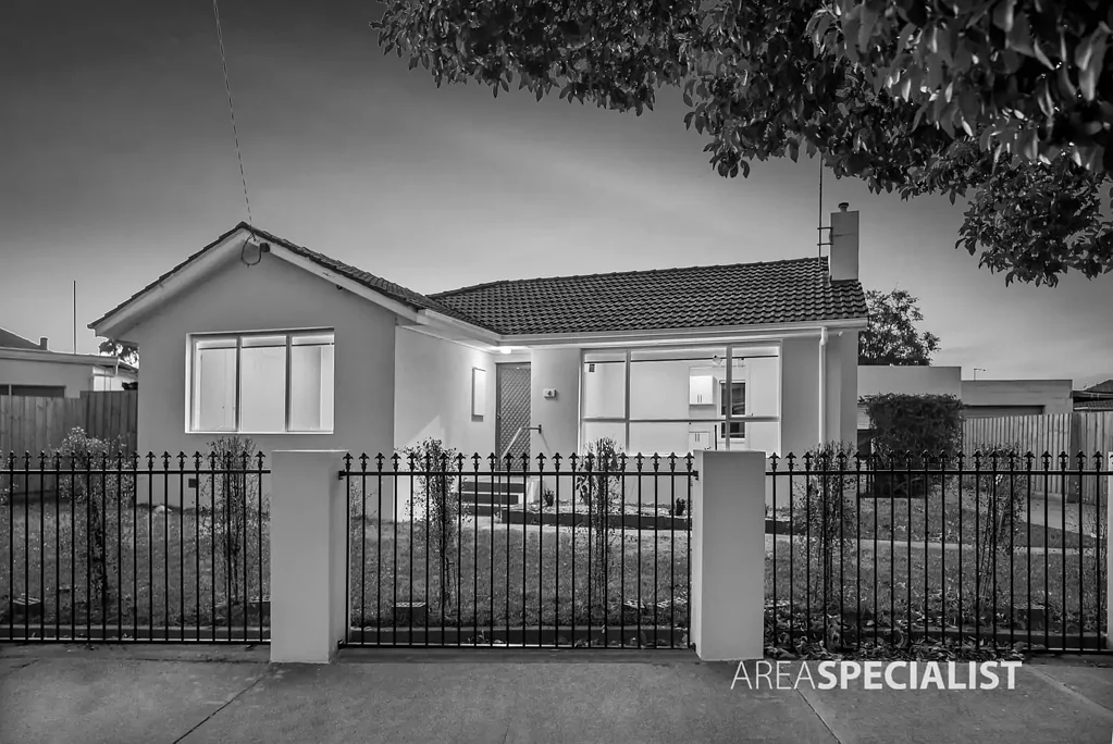 4 Willow Street, Werribee, VIC 3030