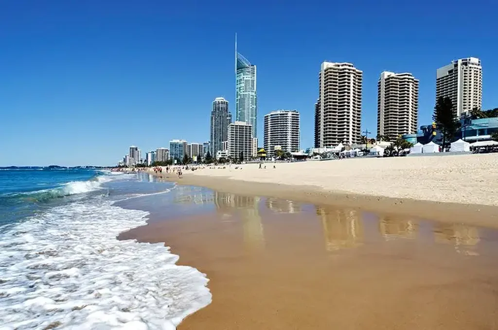 Main Beach 3 Bedroom Don't Miss Out - Register Your Interest Now