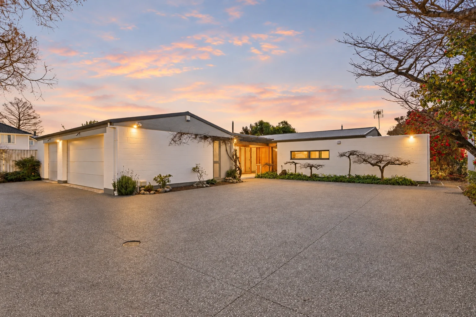 Bryndwr 4Kwarto Priced Deadline $1,999,000