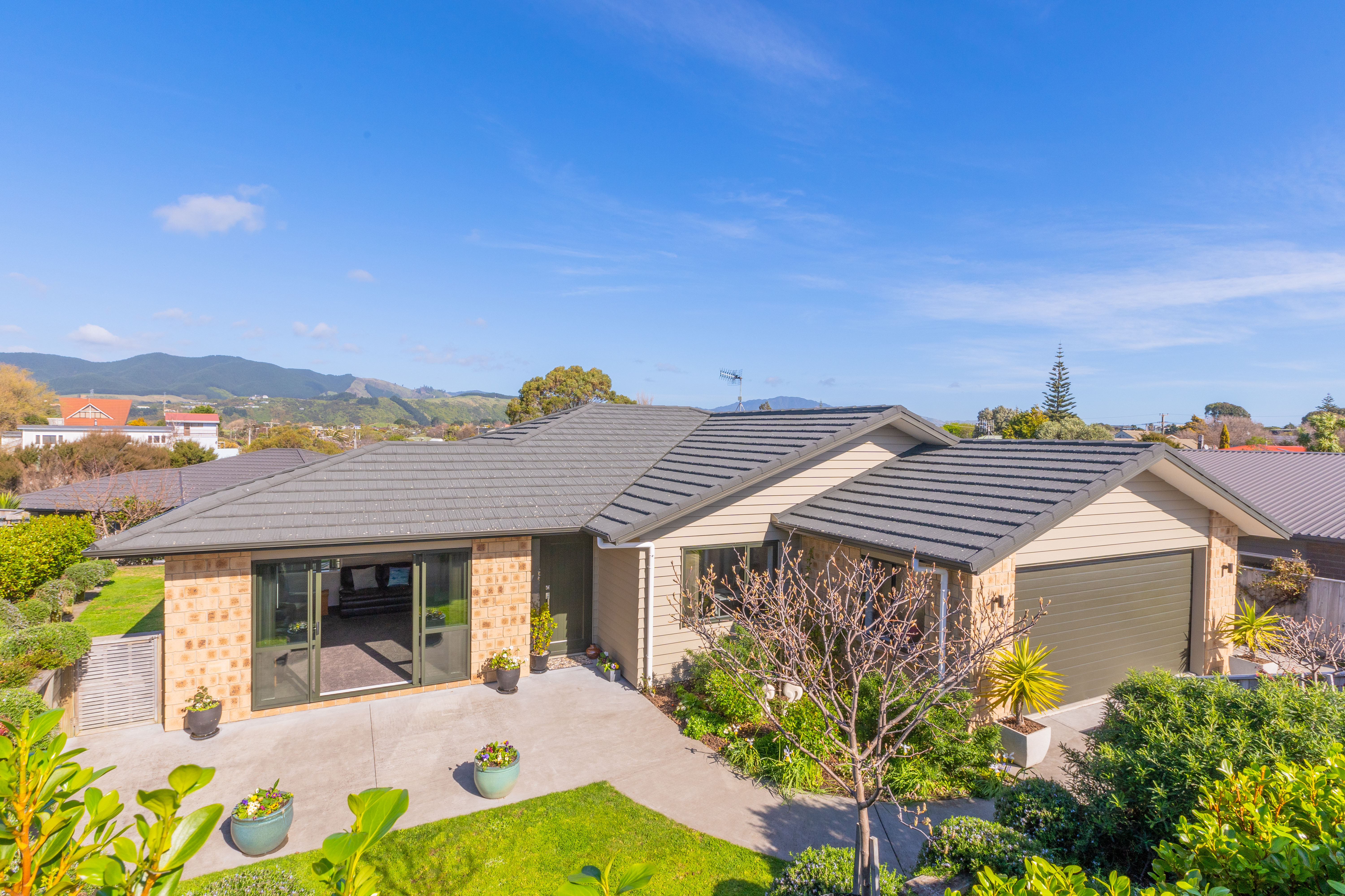 6 Simpson Crescent, Raumati Beach, Kapiti Coast, 3 غرف, 2 حمامات