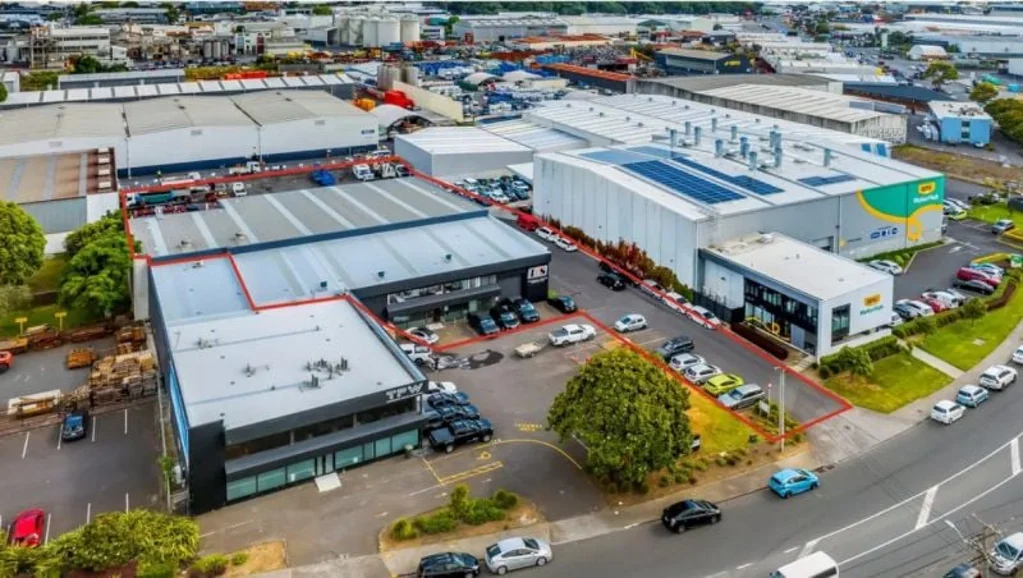 Onehunga 1,356sqm Warehouse + 1,634 sqm yard