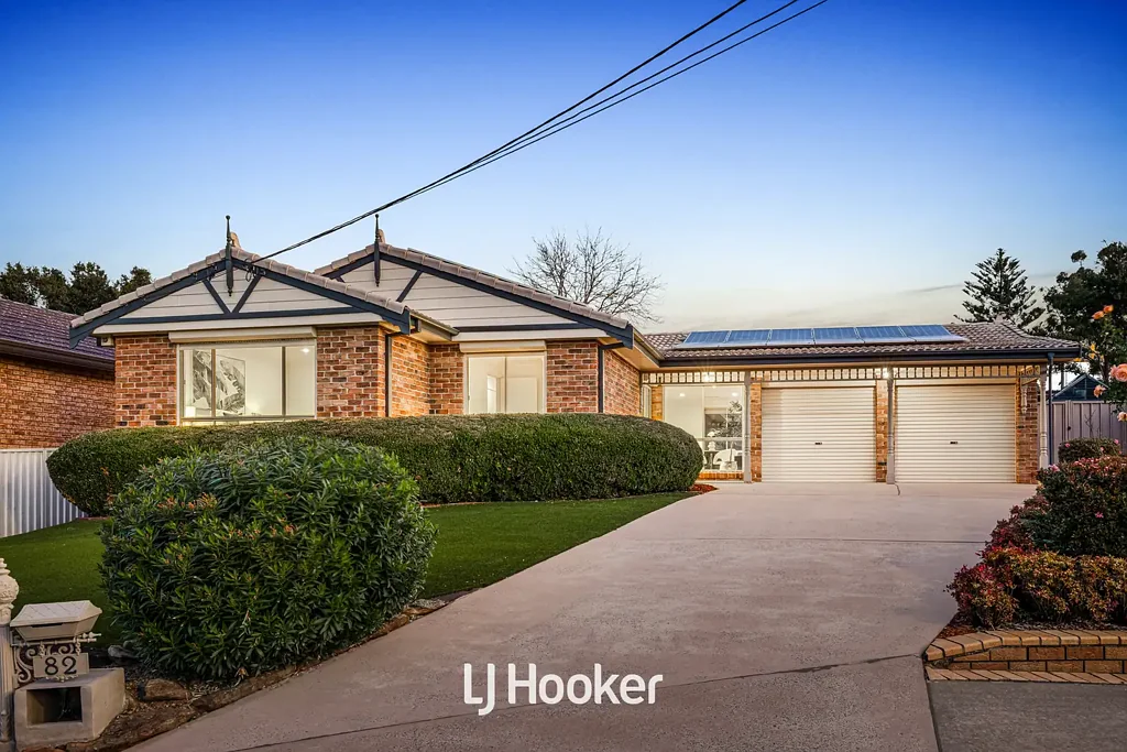 82 Maunder Avenue, Girraween, NSW 2145