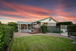 88 Warren Crescent, Hillmorton