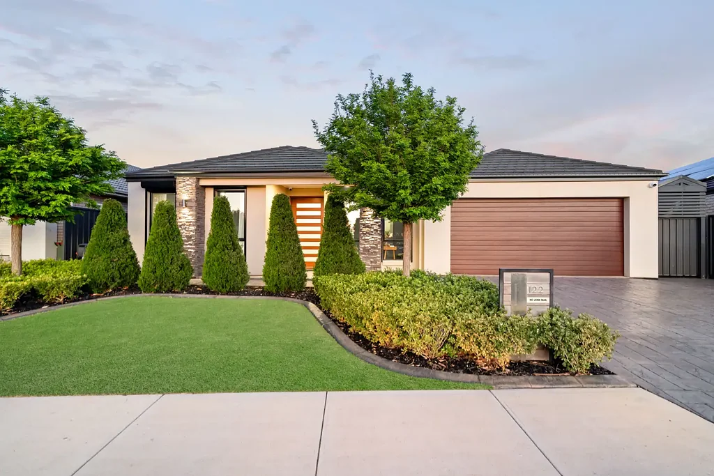 122 The Boulevard, Parafield Gardens, SA 5107