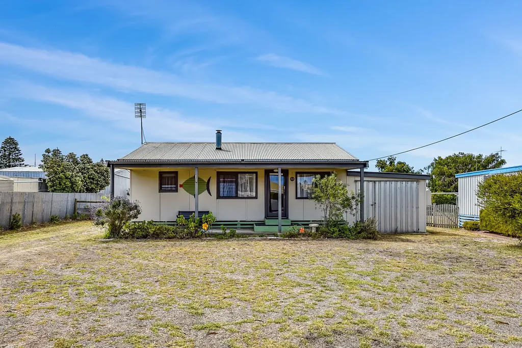 Kingston Se 3Moenga Quintessential Beach Shack - Your Coastal Escape Awaits!