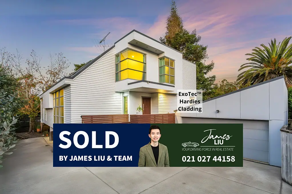21A & 21B Lyons Avenue, Murrays Bay, North Shore City, Auckland