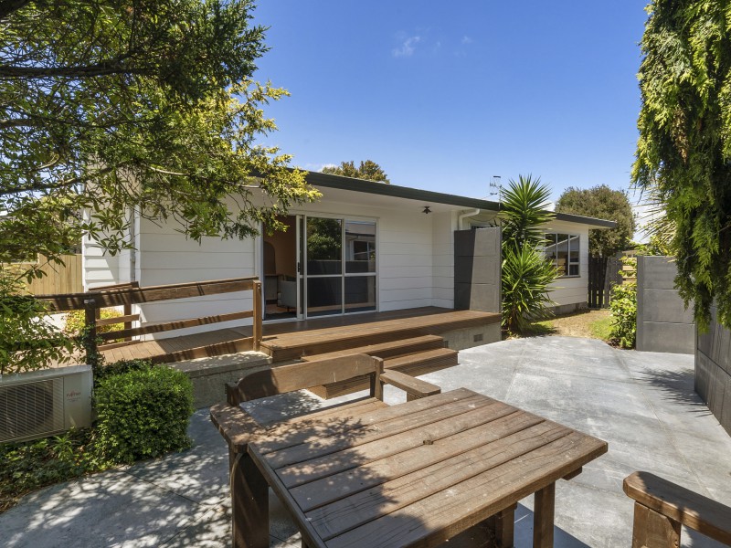 94 Benmore Avenue, Cloverlea, Palmerston North, 3 Bedrooms, 2 Bathrooms