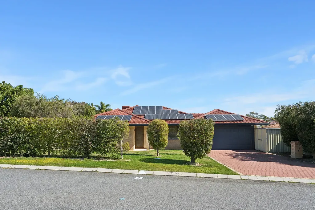 12 Cascade Close, Woodvale, WA 6026