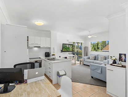 22/10-14 Purli Street, Surfers Paradise, Gold Coast, 1部屋, 1バスルーム, Apartment