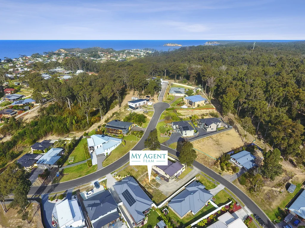 2/1 Vince Place, Malua Bay, NSW 2536