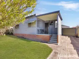 2 Coral Way, West Bathurst