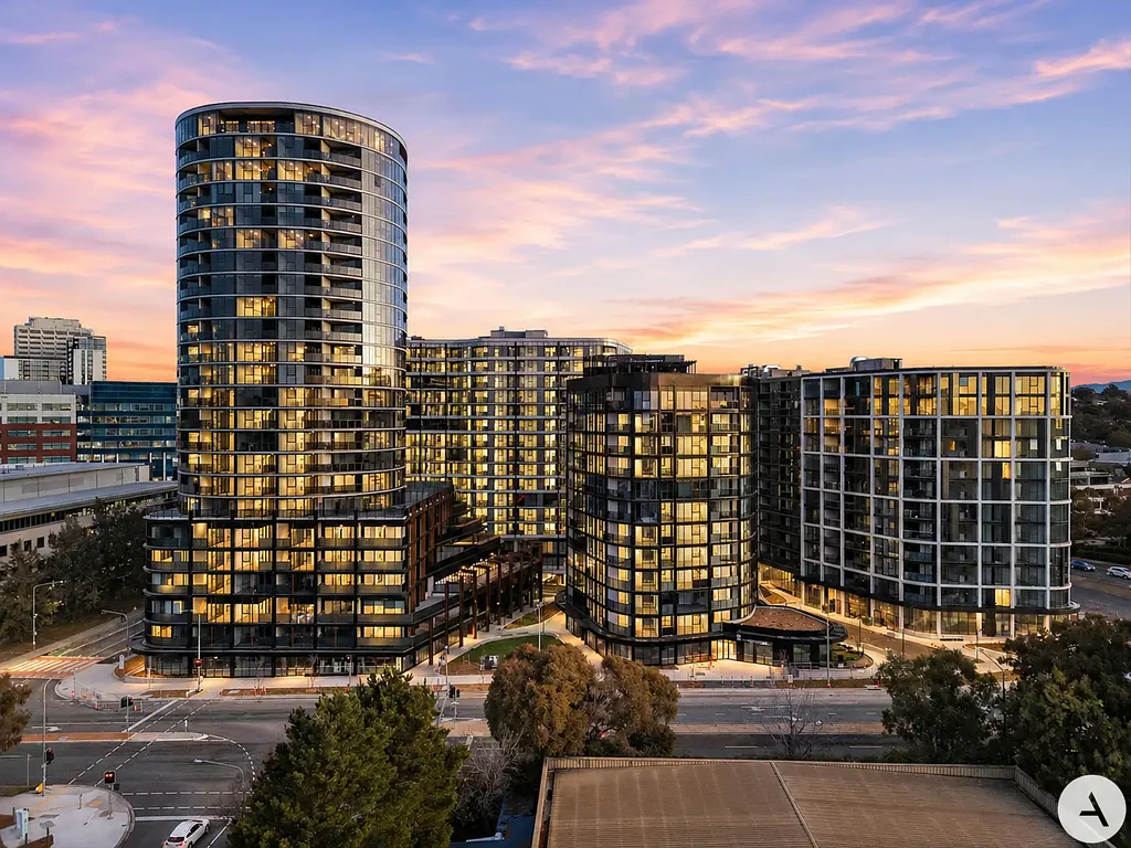 Phillip 1Zimmer Modern Woden Living with Strong Investment Appeal