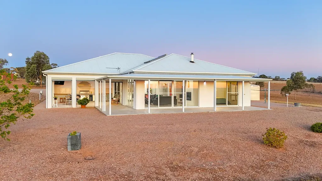 10 Sarah Lane, Crystal Brook, SA 5523