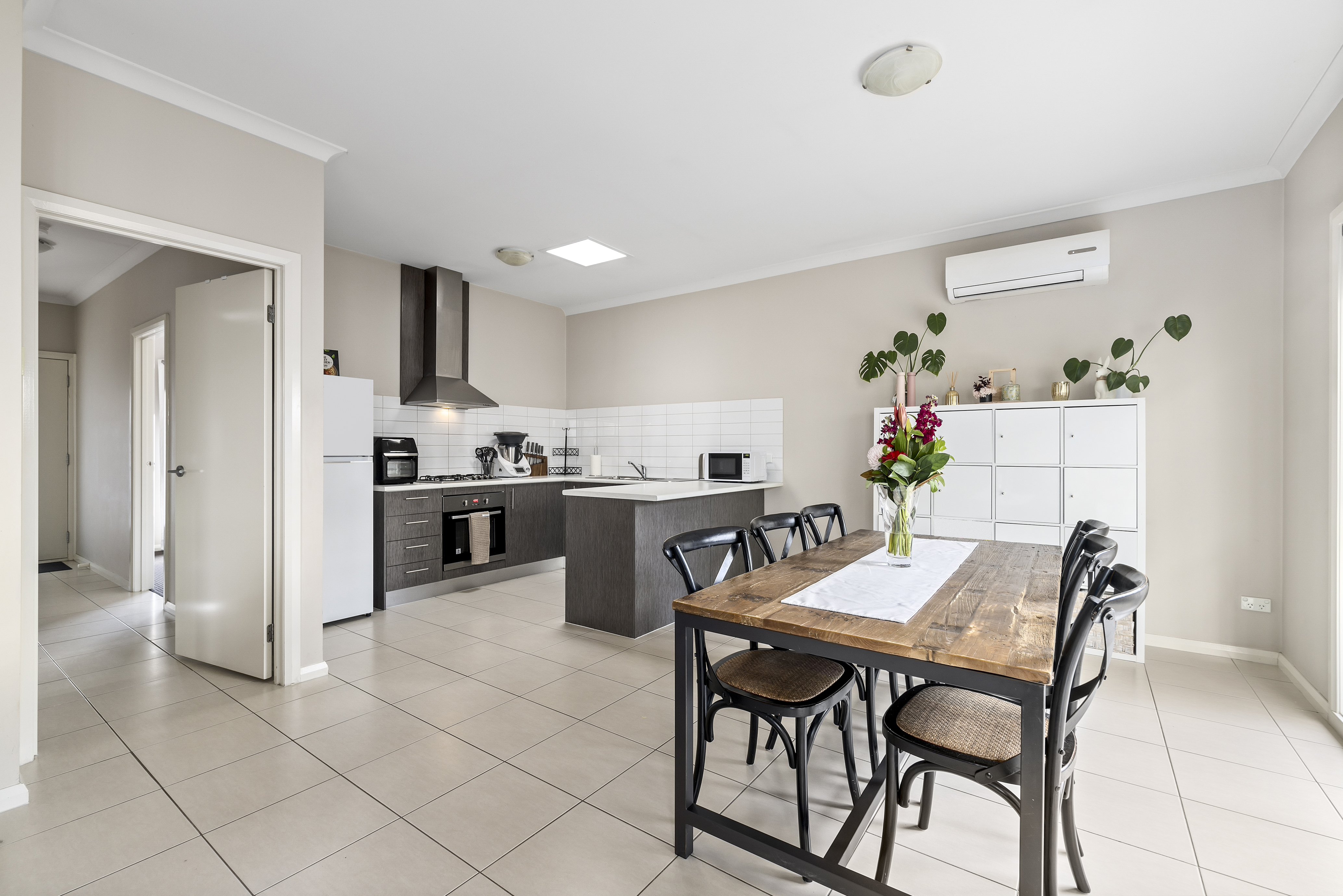 UNIT 2 42 MITCHELLS LANE, SUNBURY VIC 3429, 0 غرف, 0 حمامات, Unit