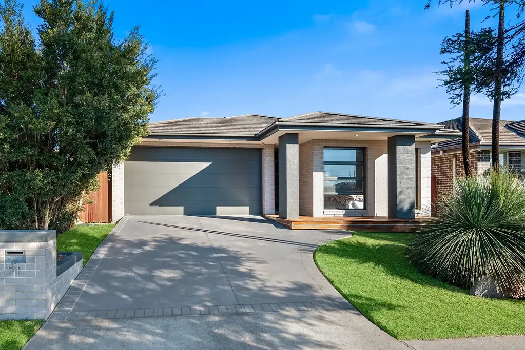 Oran Park 3ਬੈੱਡਰੂਮ Stylish Family Living in a Premium Oran Park