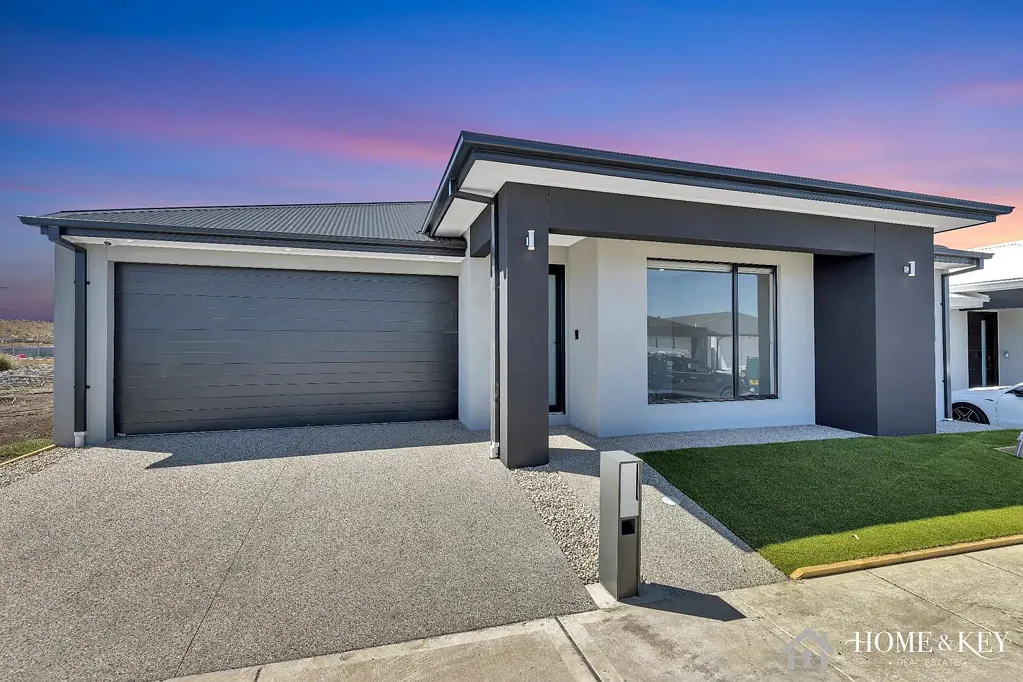 Beautiful 4-Bedroom Family Home in a Prime Location