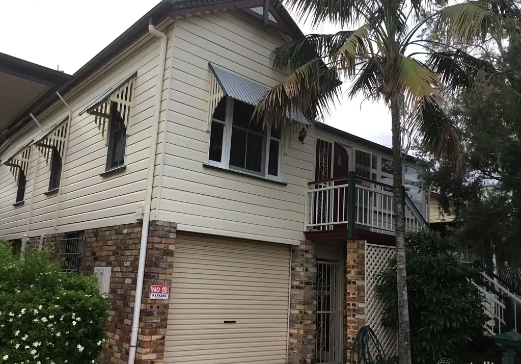 FURNISHED SINGLE ROOM IN A SHARE HOUSE WITH BILLS INCLUDED IN RENT