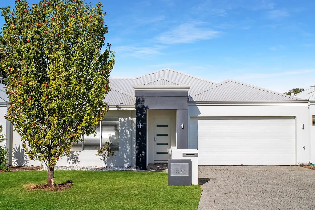 Morley 4Zimmer Modern Comfort - Green Title House