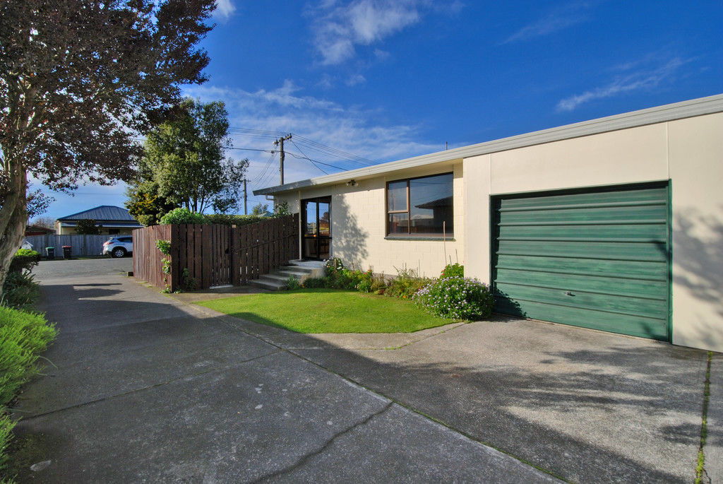 23a Wilson Street, Islington, Christchurch, 2 rūma, 1 rūma horoi