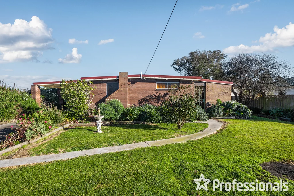 Port Albert 3Kwarto Delightful and Budget-Friendly 3-Bedroom Brick Veneer Residence in Coastal Location. Now Even More Appealing Following a Further Price Adjustment!