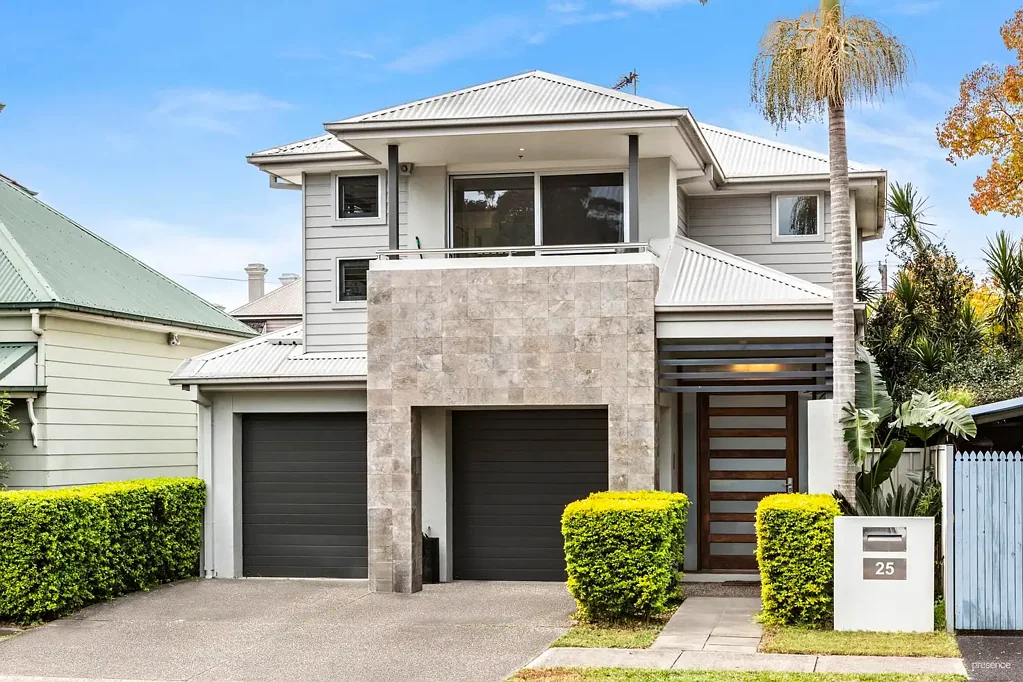 25 Cameron Street, Hamilton, NSW 2303