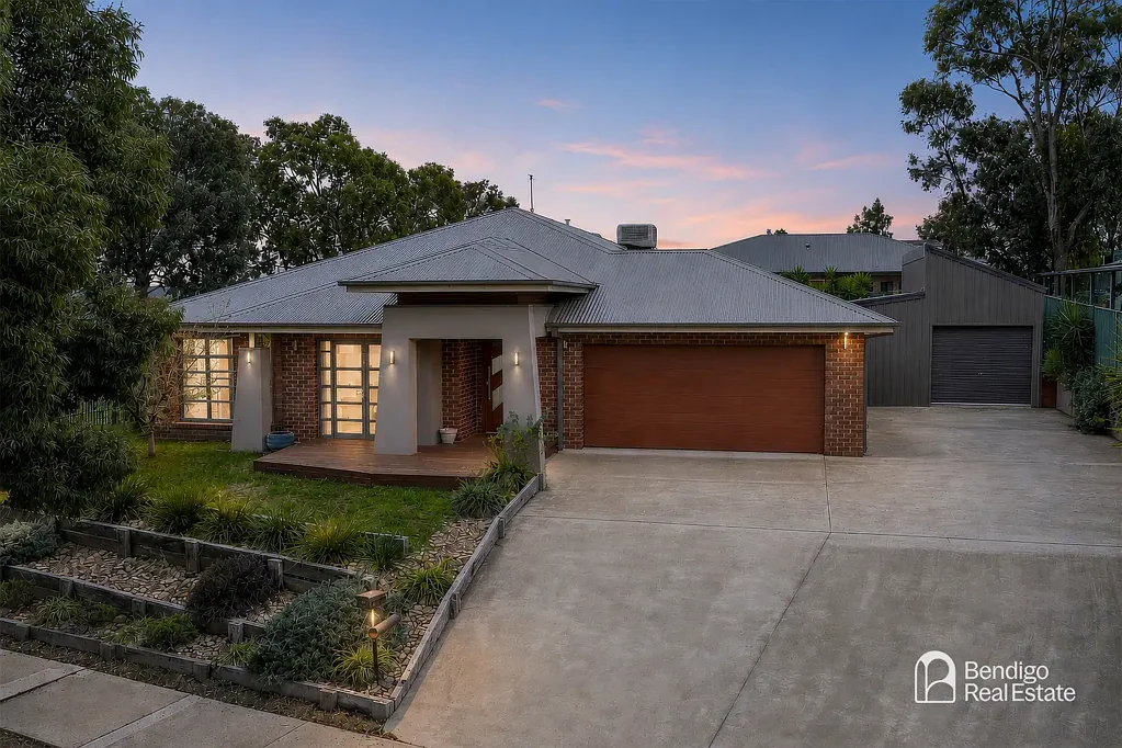 Maiden Gully 4Habitaciones Huge home, corner block, inground pool!