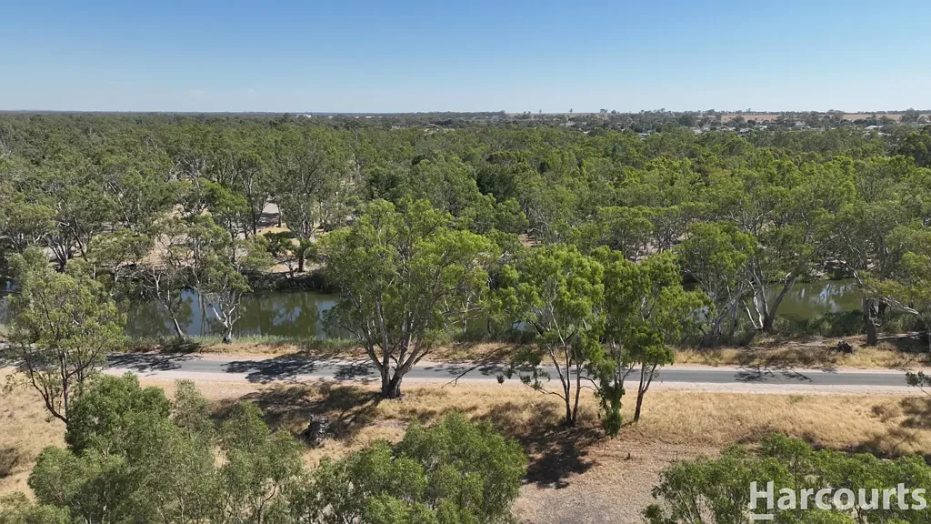 Dimboola River-Adjacent Land Offering Privacy and Character
