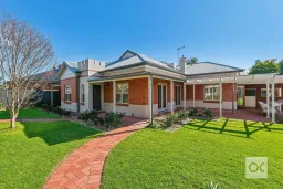 23 Hillview Road, Kingswood