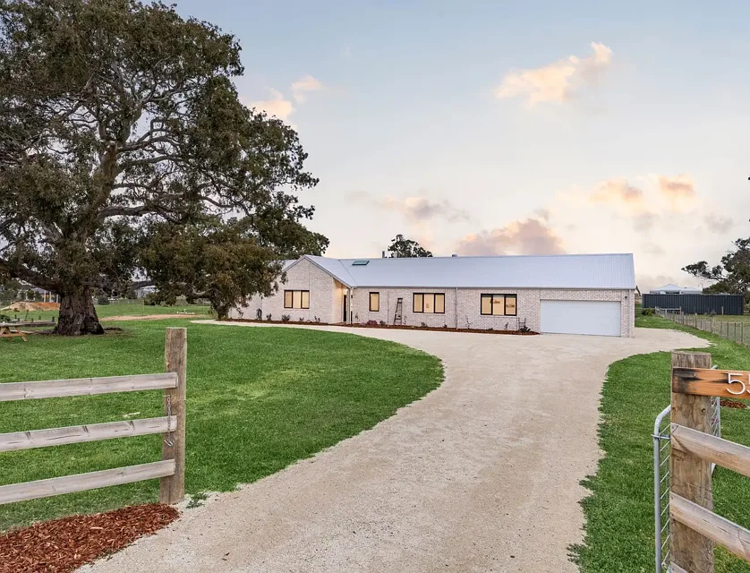 55 Eucalypt Road, Inverleigh, VIC 3321, 5房, 2浴, 独立屋