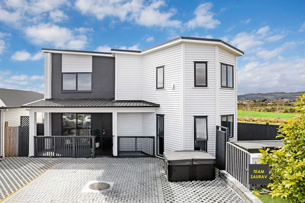 Karaka 4Zimmer Stand-alone 4 Bedroom Karaka Residence!