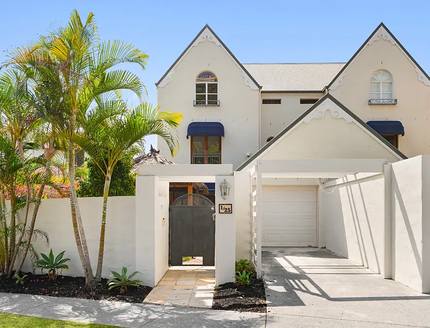 1/25 Chairlift Avenue, Mermaid Beach, Gold Coast, 3 ਕਮਰੇ, 2 ਬਾਥਰੂਮ, Apartment